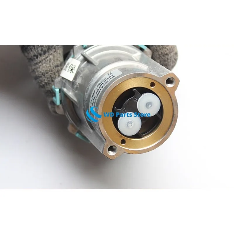 SCR diesel Engine Adblue Urea Pump Motor 24v P1205710 PDE034-09 00241827 PT800850 23387865 For Volvo Truck