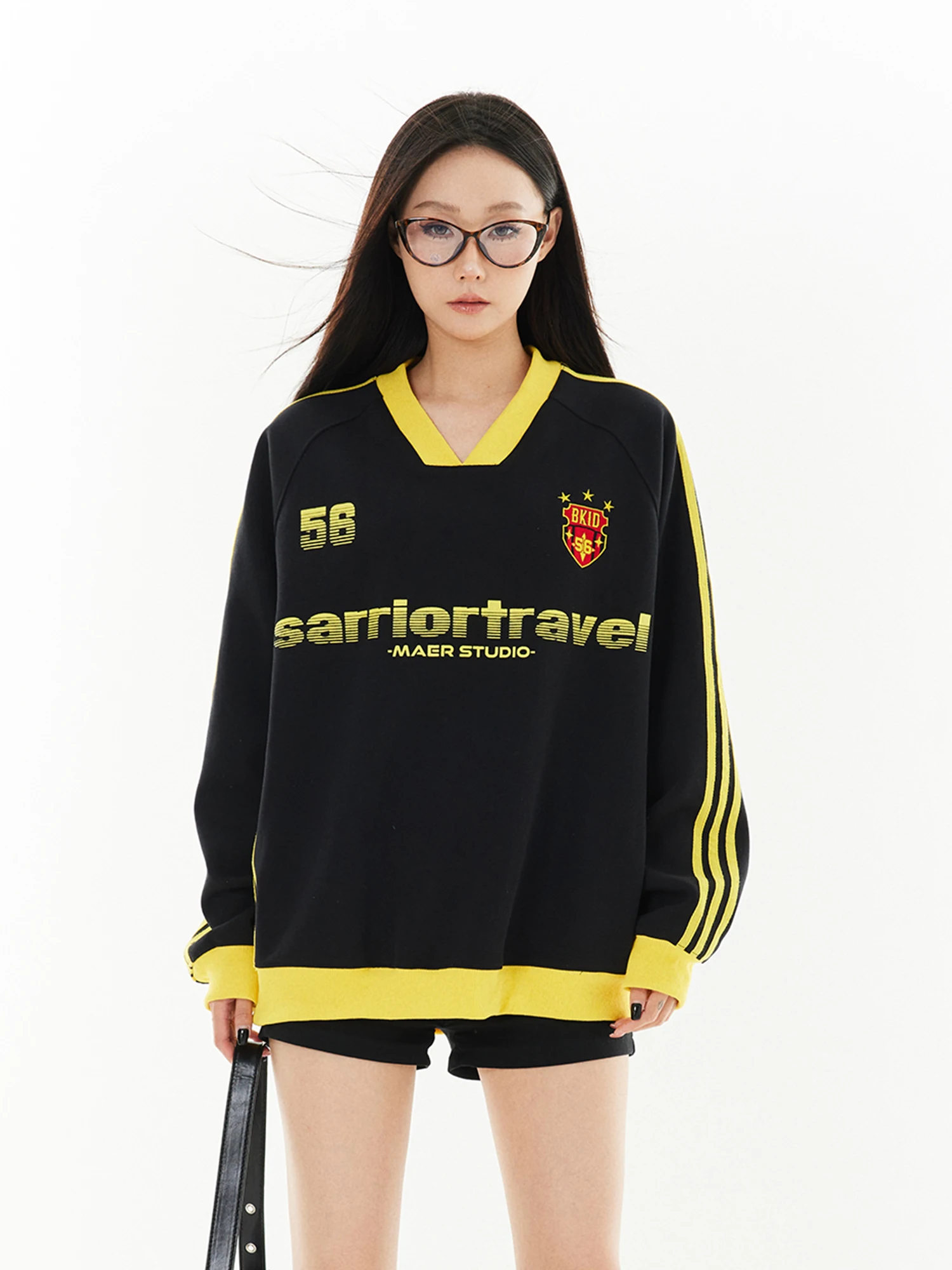 

SREK American Retro Tee Bars V-ne Long Sve Sweatirt ex Autumn Casual Wide Sve Leisure Top Streetwear