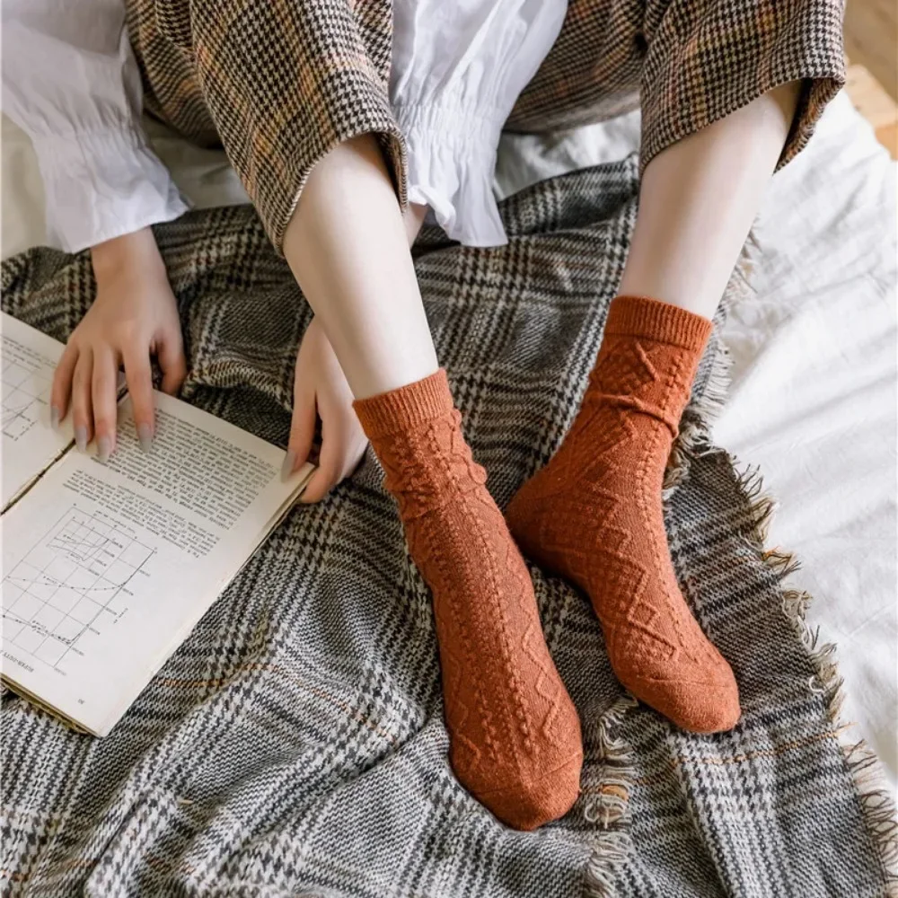 Winter Cashmere Woman Sock Solid Japanese Style Retro Long Socks Women Girls Thermal Sock Solid Color Versatile Minimalist Style