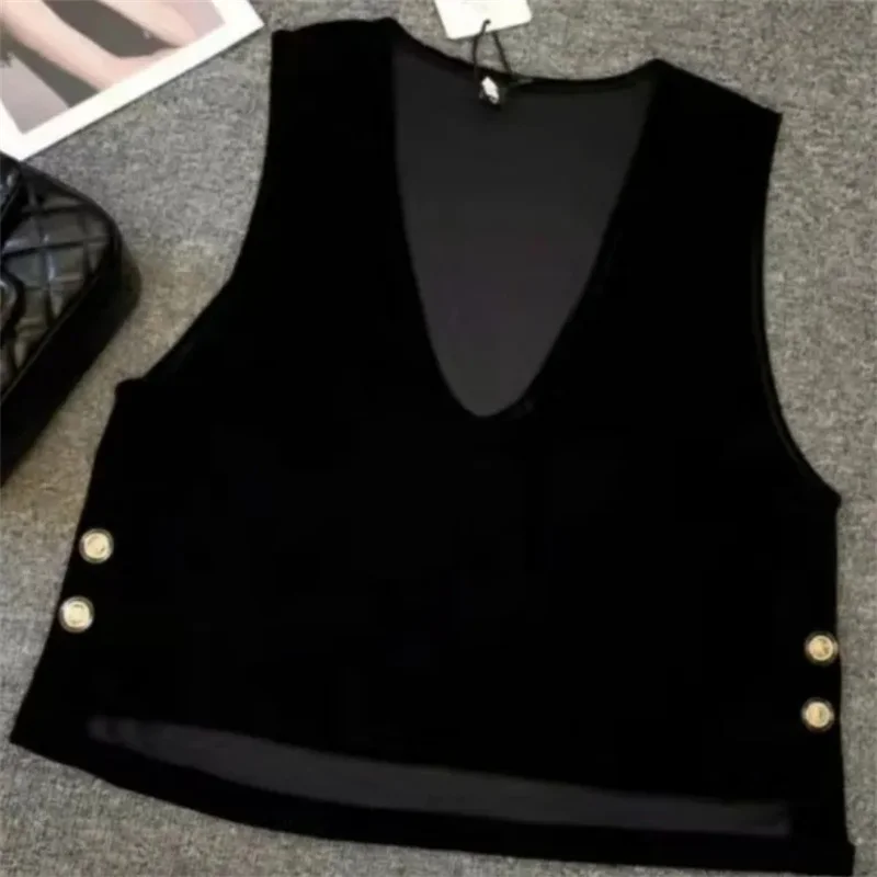 

4XL New V-neck Black Velvet Base Vest Versatile Simple Loose And Slimming Vest Ins Vest Female Sleeveless Jacket Top Autumn