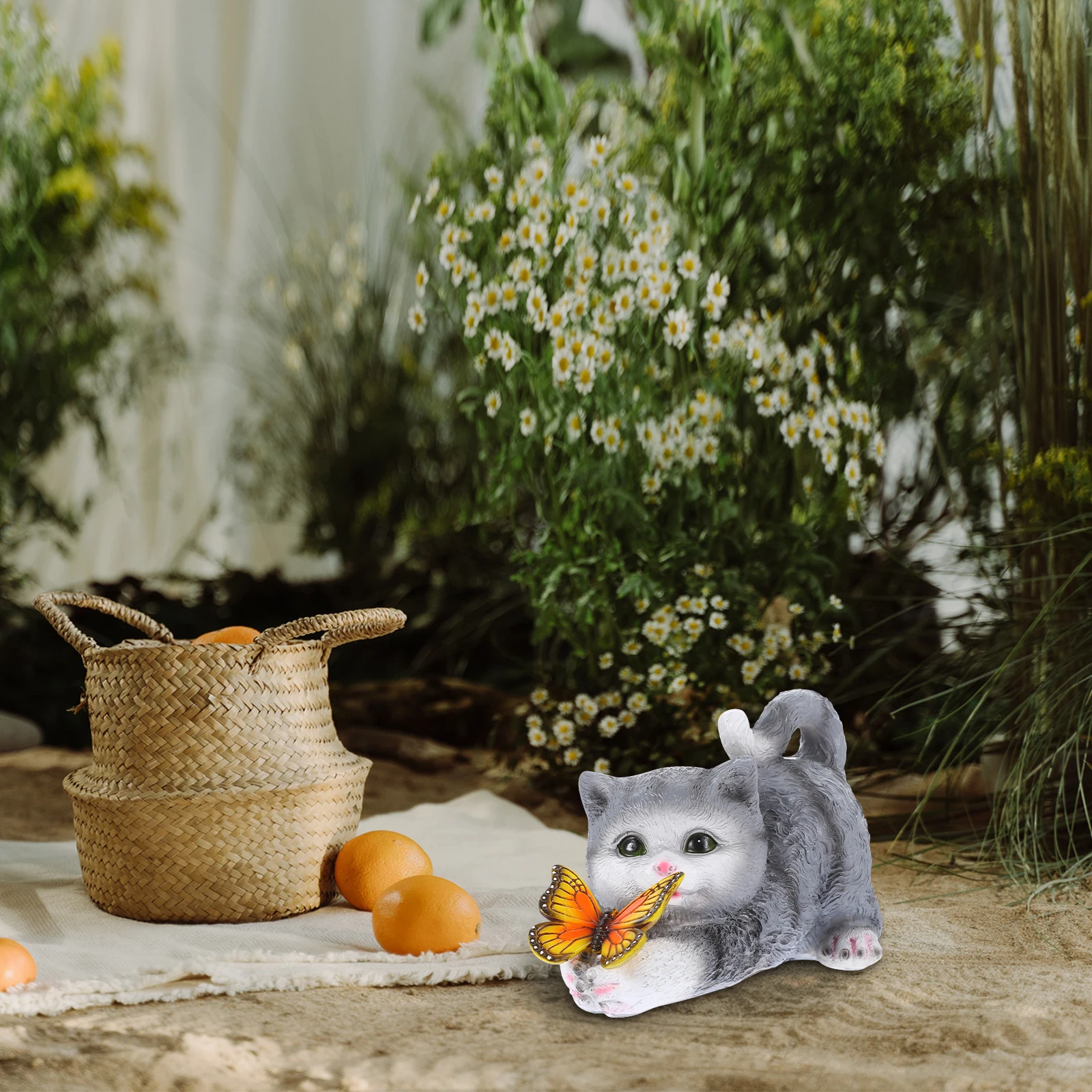 

Cute Resin Cat Statue Lifelike Kitten Figurine Desktop Decoration Small Animal Model Simulation Ornament Gift for Lover Teacher