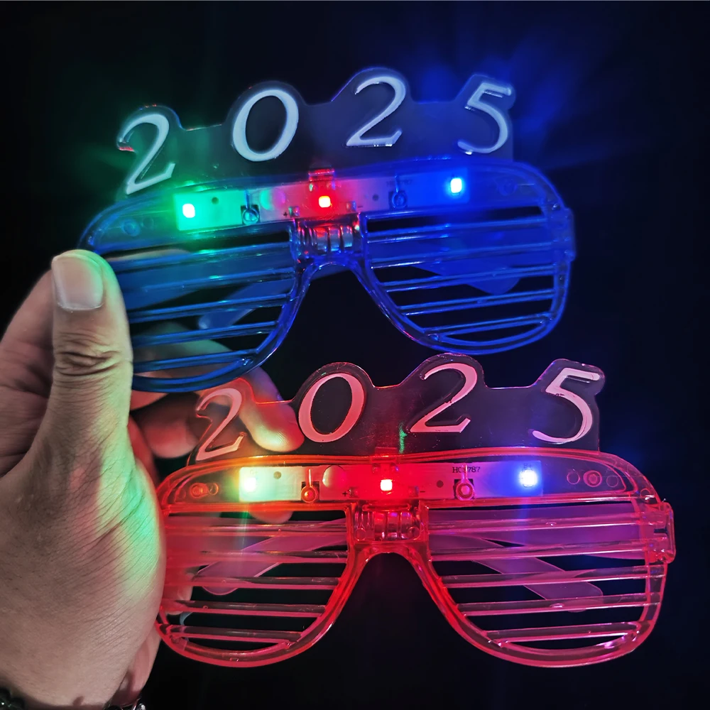 2025 LED Love Shutter Glasses Toys occhiali al Neon lampeggianti Bar Music Festival regali di natale decorazioni luminose per feste di capodanno