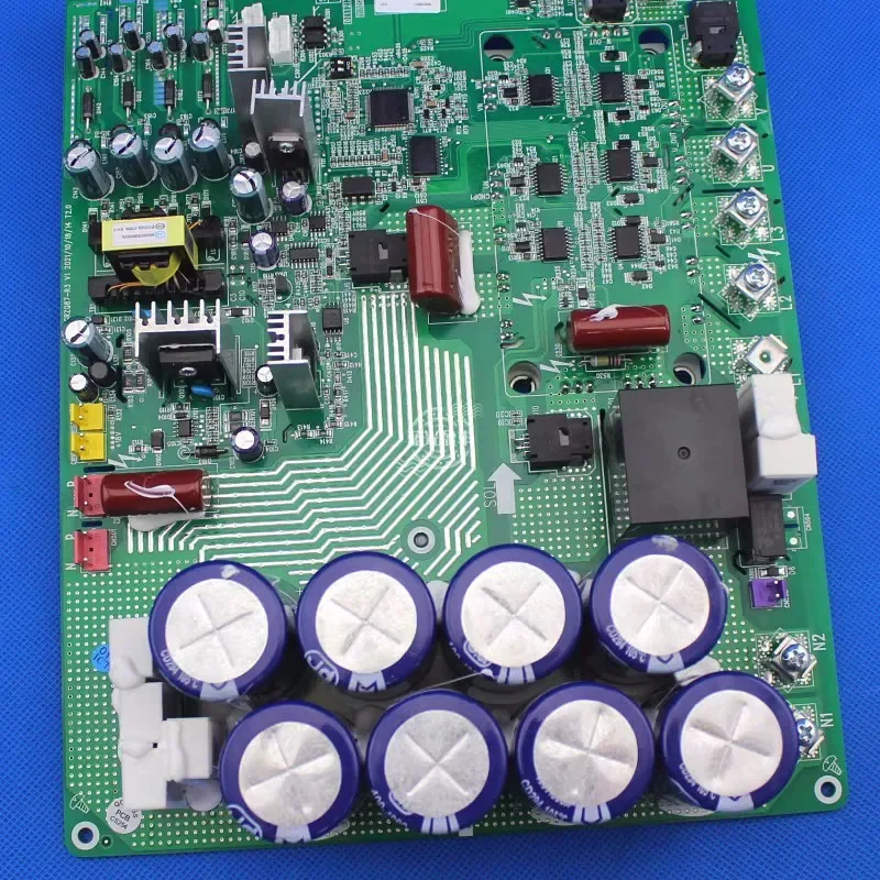 New for Gree Central Air Conditioning Multi line Computer Board 300027060023 Main Board ZQ3340B Compressor Module