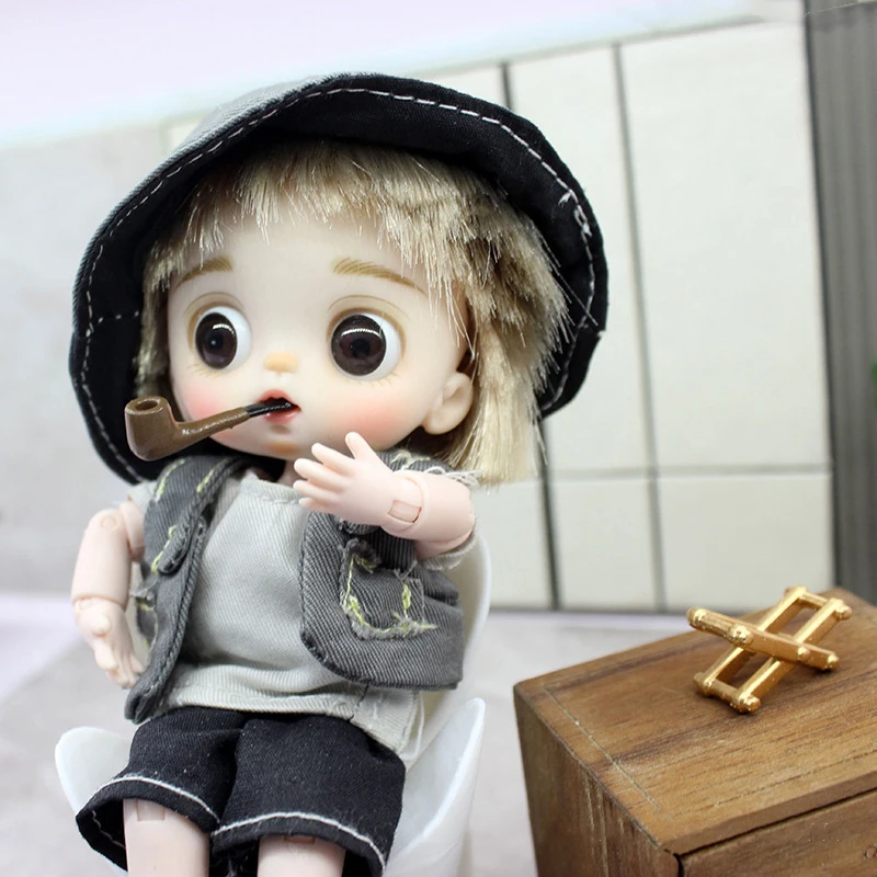 1: 12 Dress up Toy Simulation Tube Support Model Toy House Miniature Handheld Tube Toy Miniature Scene Decoration