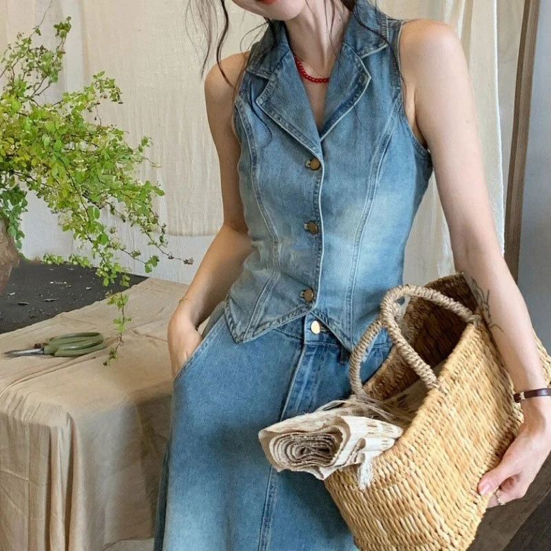 

Hong Kong Style Retro Denim Vest and Skirt Suit Summer New Design Niche Vest Top and Skirt Two Pieces for Women