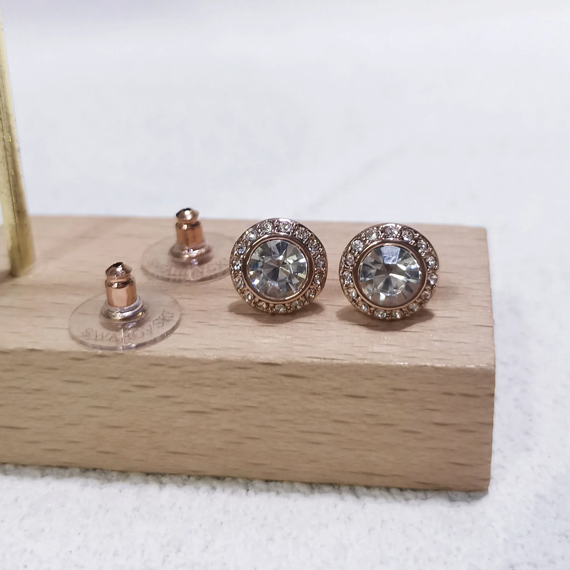 Thumbnail 4 - #7 Trending Necklace and Earring Sets Right Now