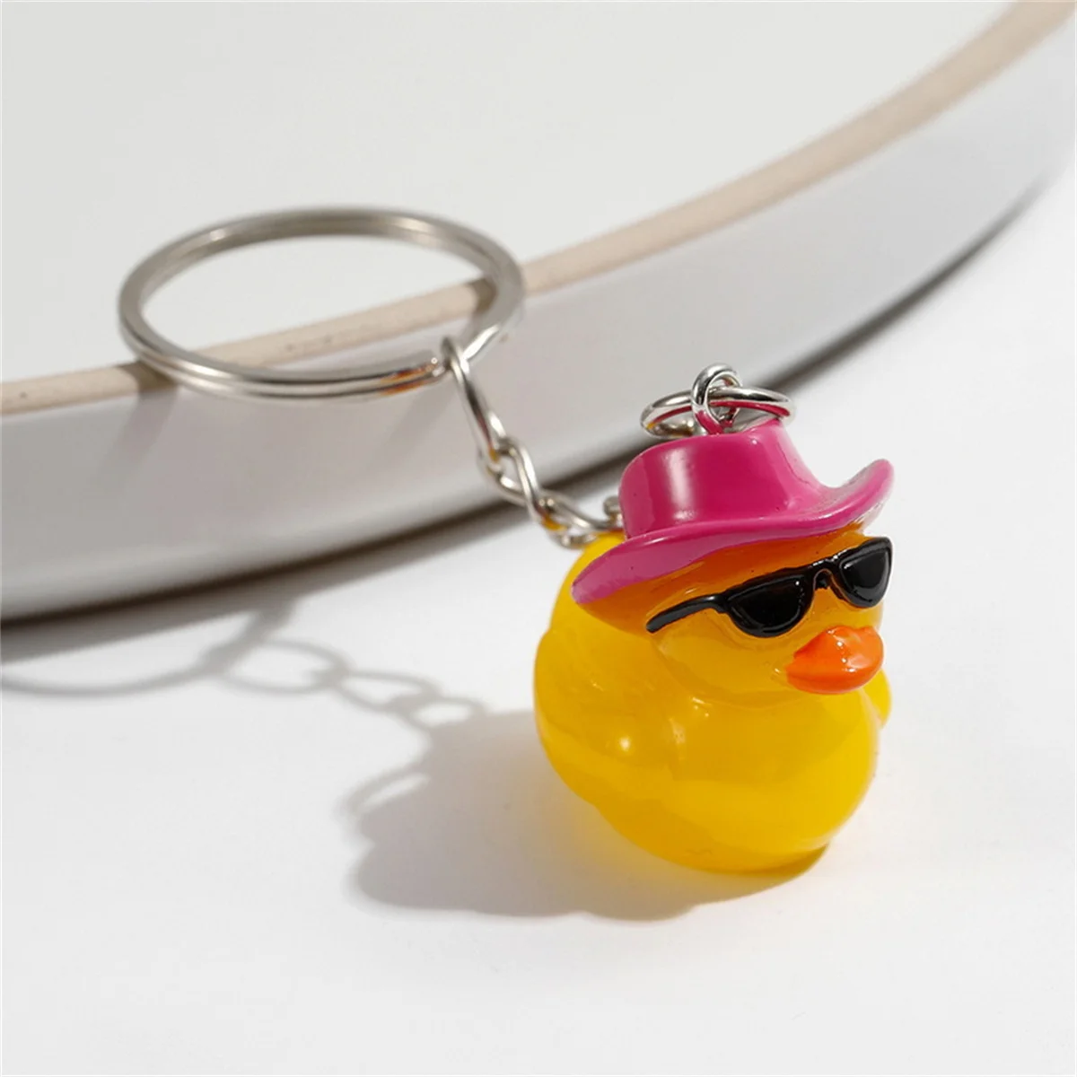 Funny Wearring Cowboy Hat Sunglass Yellow Duck Pendant Key Chain For Women Cartoon Lovely Resin Chick Key Holder Keyring Jewelry