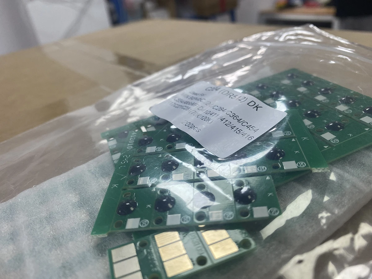 

20 шт. DR512 DR 512 чип барабана для Konica Minolta bizhub C224 C364 C284 C454 C554 7822 7828 цветной лазерный картридж сброса