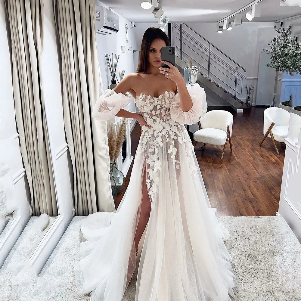 Beach Bohemian Simple A Line Wedding Dresses Lace Applique For Women Off Shoulder Fluffy Sleeves With High Slit New Weeding Gown