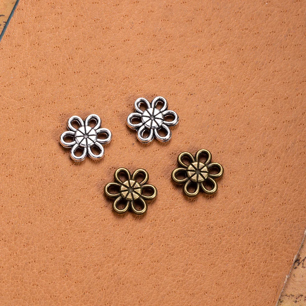 30Pcs/Lot 11mm  Antique Bronze Plated Flower Style Connector Handmade Charms Pendant:DIY for bracelet necklace