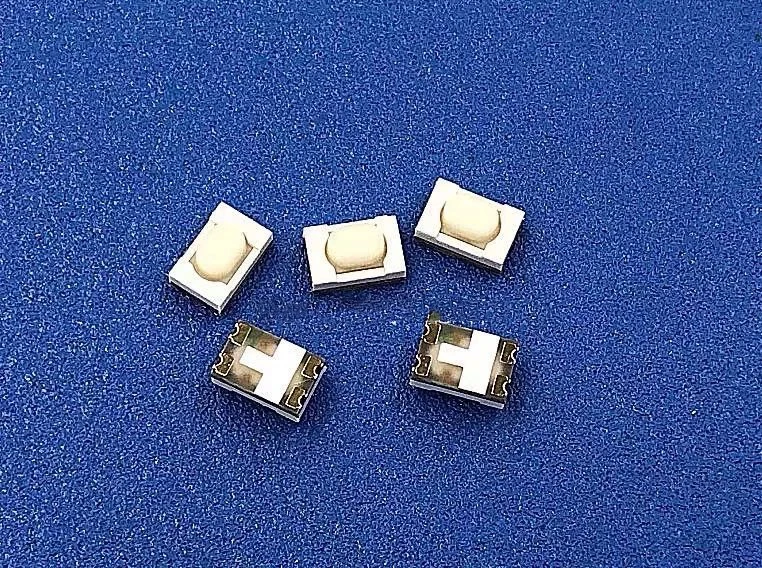 1pcs For Toyota Camry RAV4 Vios Car Remote Control Key Switch Button