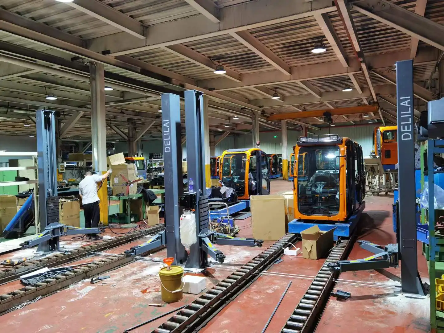 4000kg Hydraulic Two Post Car Lift Base Plate 2 Post Auto Hoist For Home Garage And Repair Shop