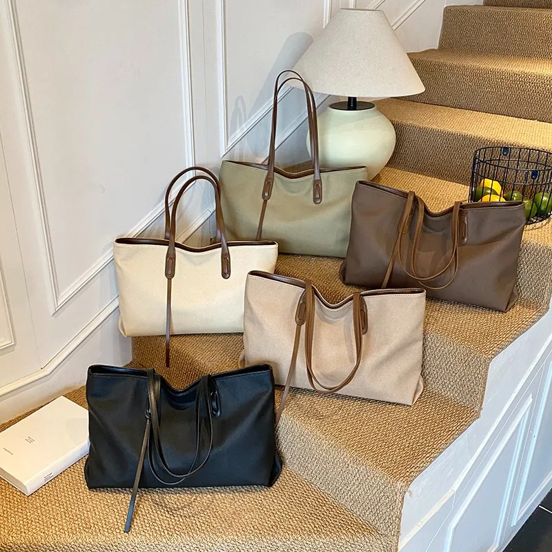 

Minimalist Elegant Diaper Bag For Women Luxury Crossbody Bag Designer Vintage Tote Leather Chic And Spacious Handbag