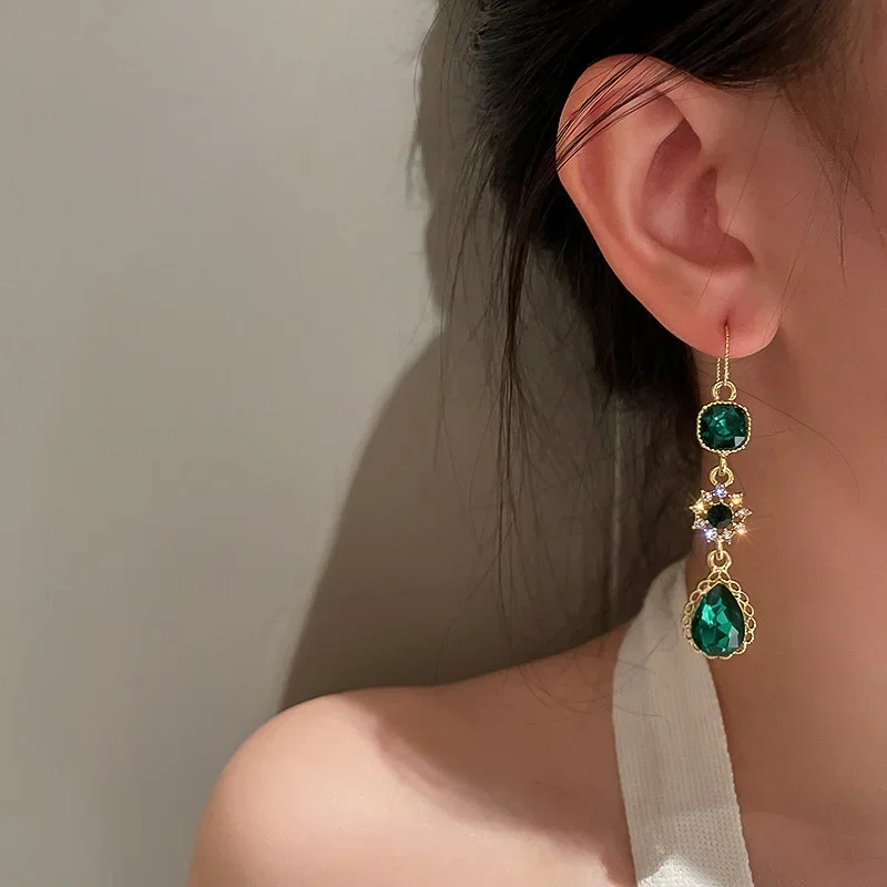 Korean Long Diamond Inlaid Emerald Ear Hook Earrings Water Drop Flowers Zircon Retro Earrings Elegant and Light Luxury Earrings