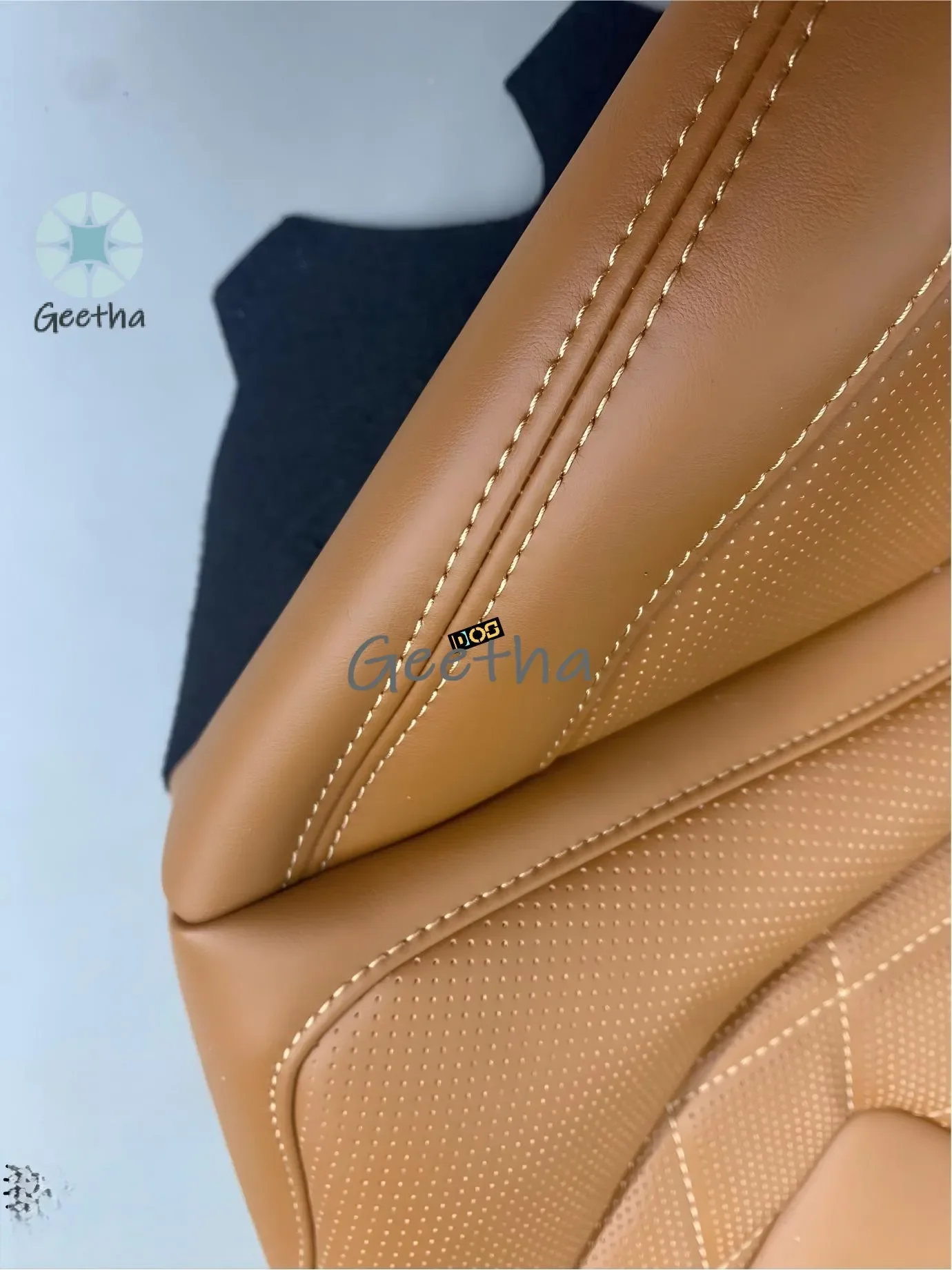 

For 2012 Mercedes-Benz S300 Custom-made Brown Seat Cover with Personalized Color Patterns