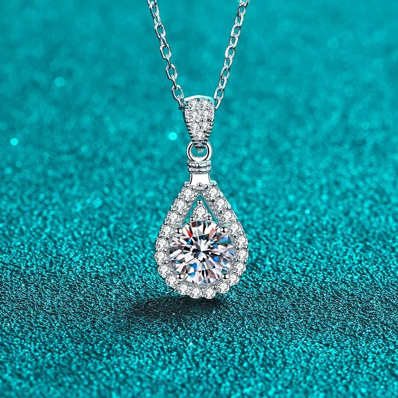 

Necklace Pendant for Women 1/2/3/5 Carat Moissanite Diamond Delicate Collarbone Chain Platinum Pt950 Choker Fine Jewelry Gift