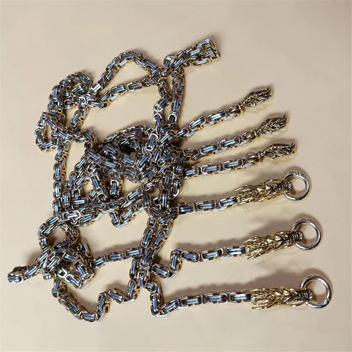 2025+ アウトドア ドラゴン スパイン セルフ ホイップ チェーン ステンレス鋼 チタン鋼 キール ブレスレット メタル ネックレス ウエスト チェーン A