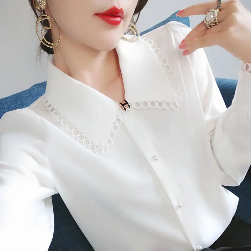 2022 Spring Elegant Ring Patchwork White Chiffon Blouses Wweet Korean Office Female Long Sleeve Pearl Button Up Women Top Shirts