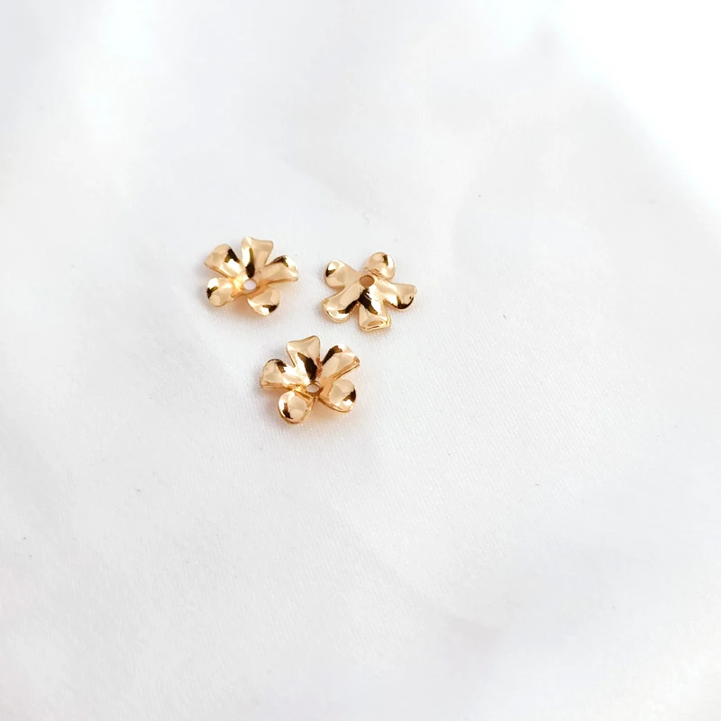 30 pieces copper wrapped 14K Gold three-dimensional five petal flower bead cap hand made DIY jewelry basic accessories materials