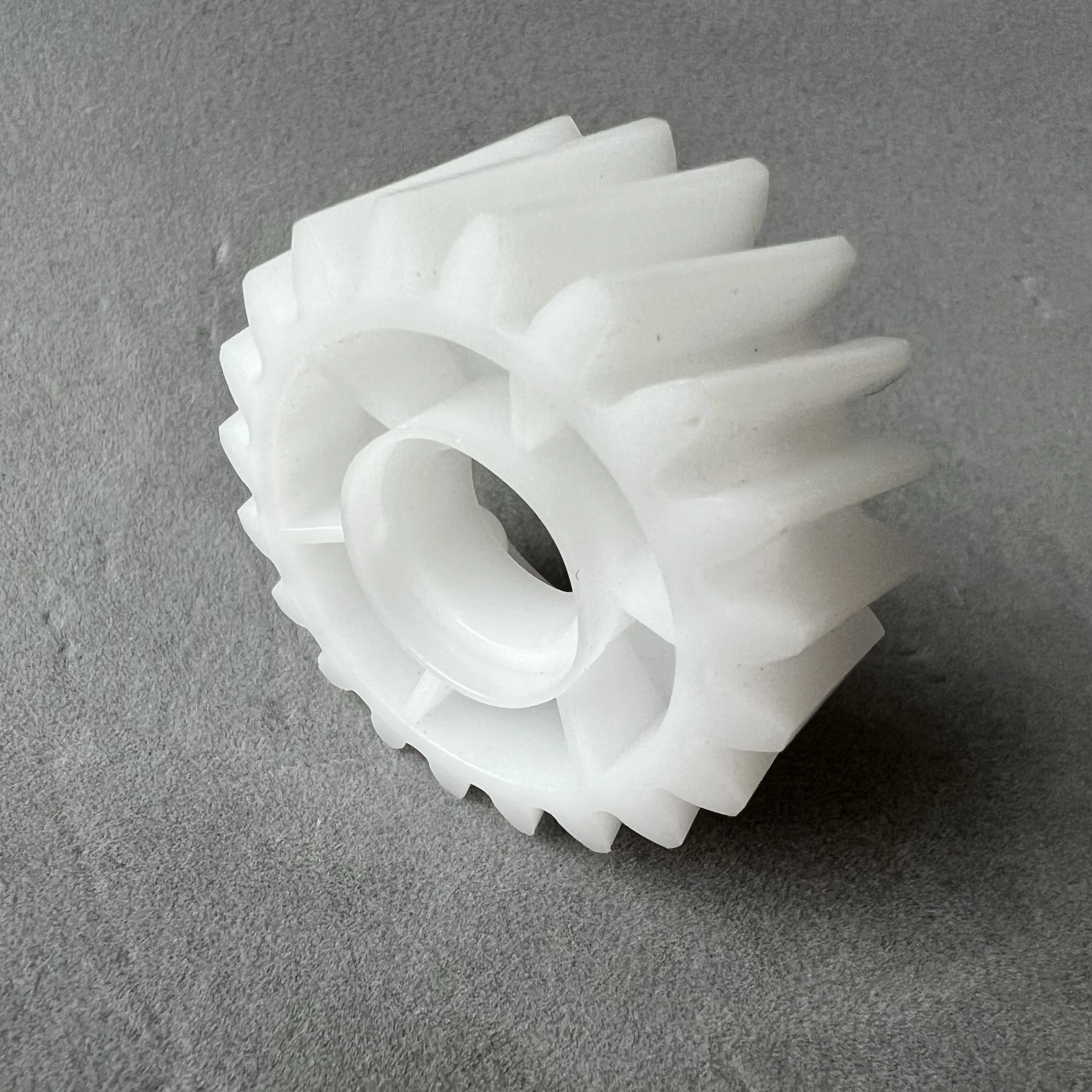 Konica Gear 20T(left) 396033127B 3960 33127B 396033127 3960 33127 for digital minilabs