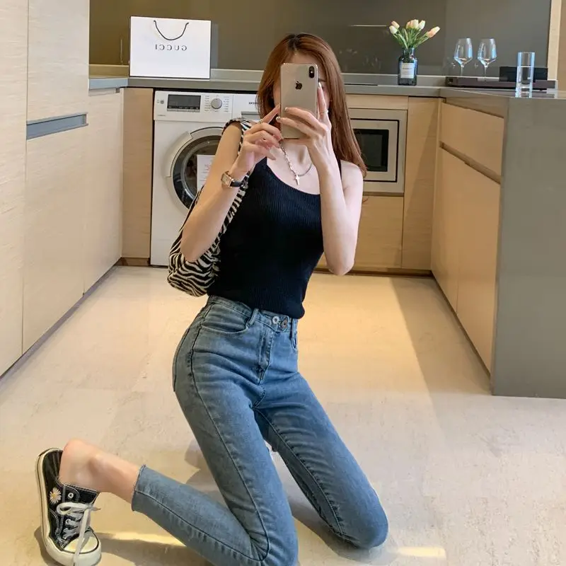 Knitted Suspender Vest for Women in Spring and Summer Sleeveless Top Design Niche Outside and Small Suit Inside and Short Base