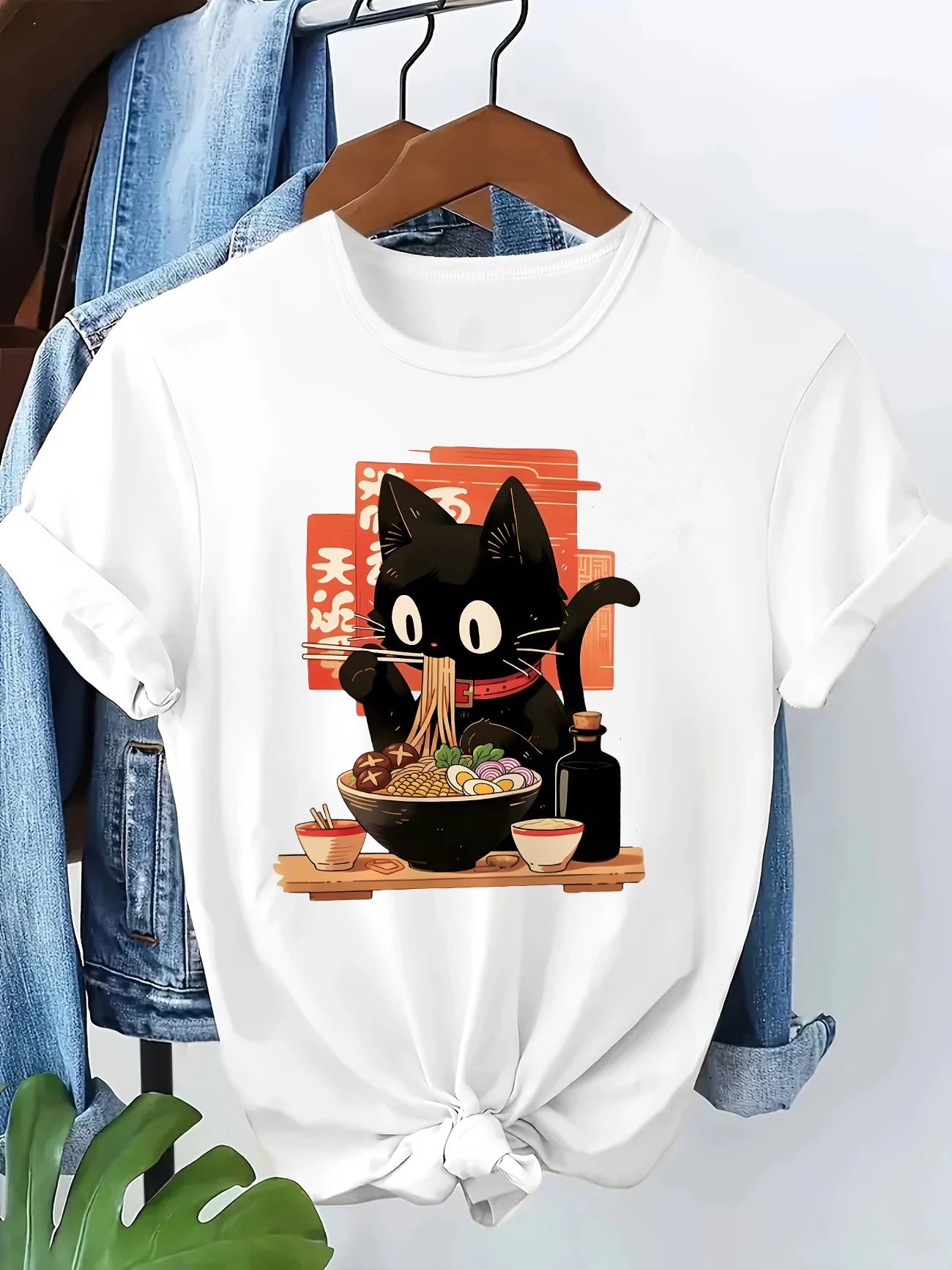 Japanese Ramen Cat Casual Funny Print Tee Vintage Women's Casual Graphic Short Sleeve Print Summer Breathable and Refreshing Tee