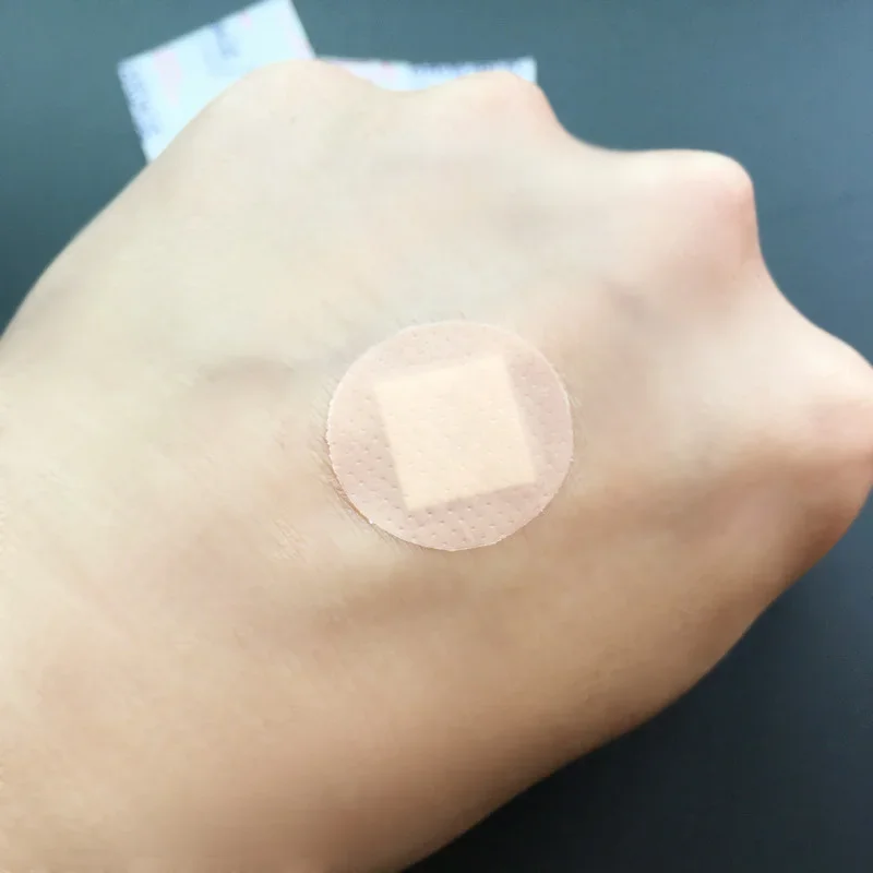 100pcs/lot Round Curitas Adhesive Plaster Bandages for Children Kids Breathable PE Band Aid Woundplast Wound Patches