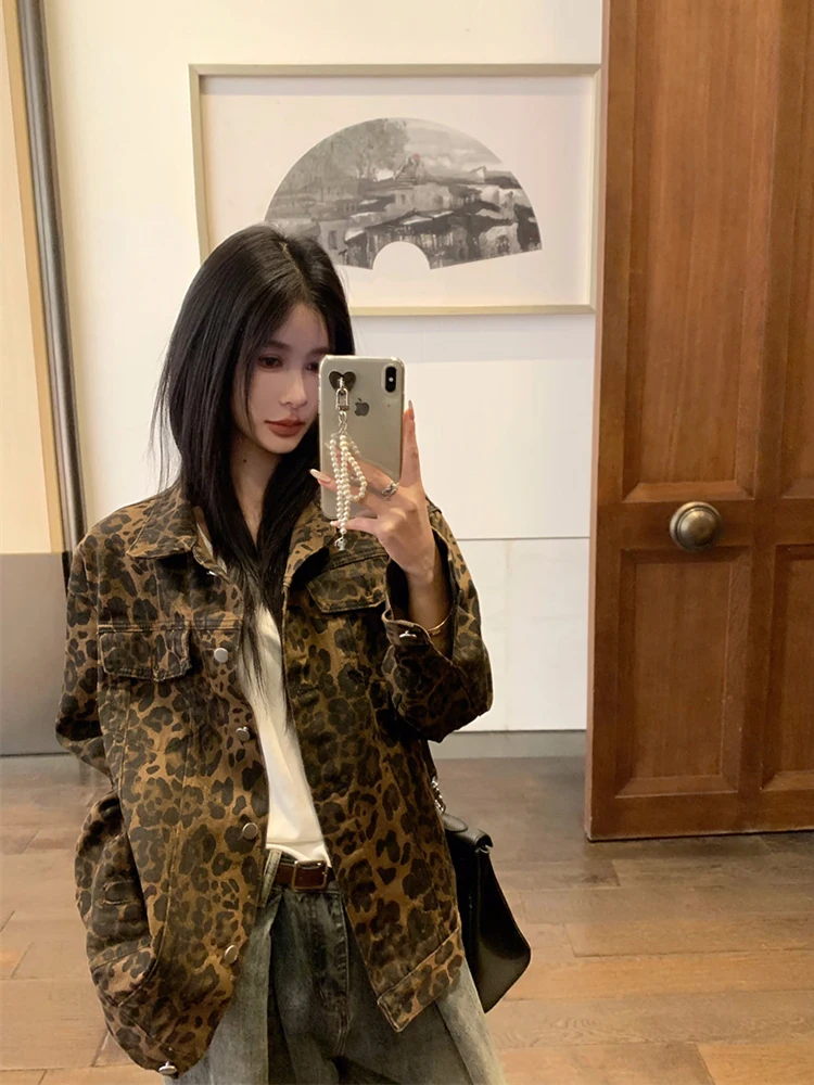 Leopard Denim Coat Women Vintage Y2K Streetwear Loose Casual Harajuku Cargo Jacket Long Sleeve American Retro Button Outwear New