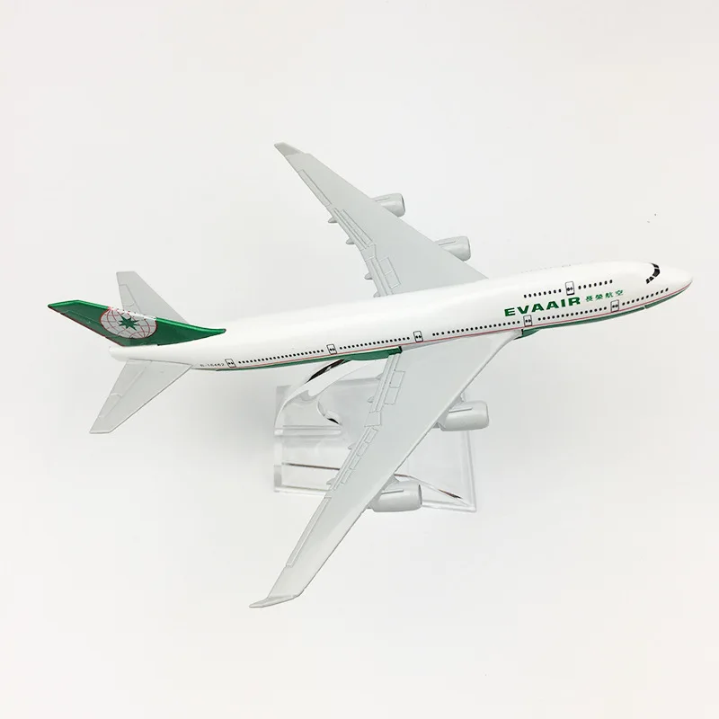 16CM Alloy static ornaments Evergreen Airlines Boeing747 Diecast Aviation Plane Collectible Miniature Toys for Boys Dropshipping