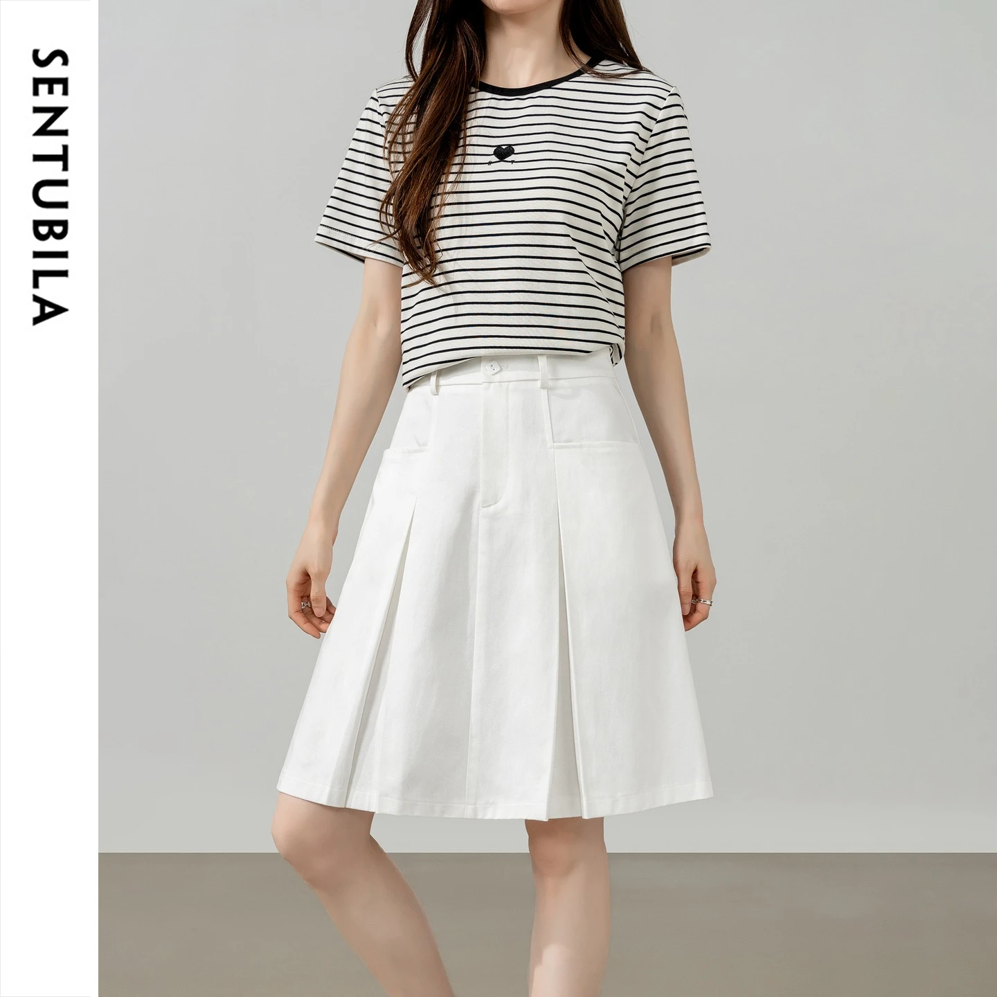 

SENTUBILA Women's Summer White Pleated Skirt 2026 Ladies Lyocell Cotton Commuter Elegant Short Skirts Female Clothes 162QB7212
