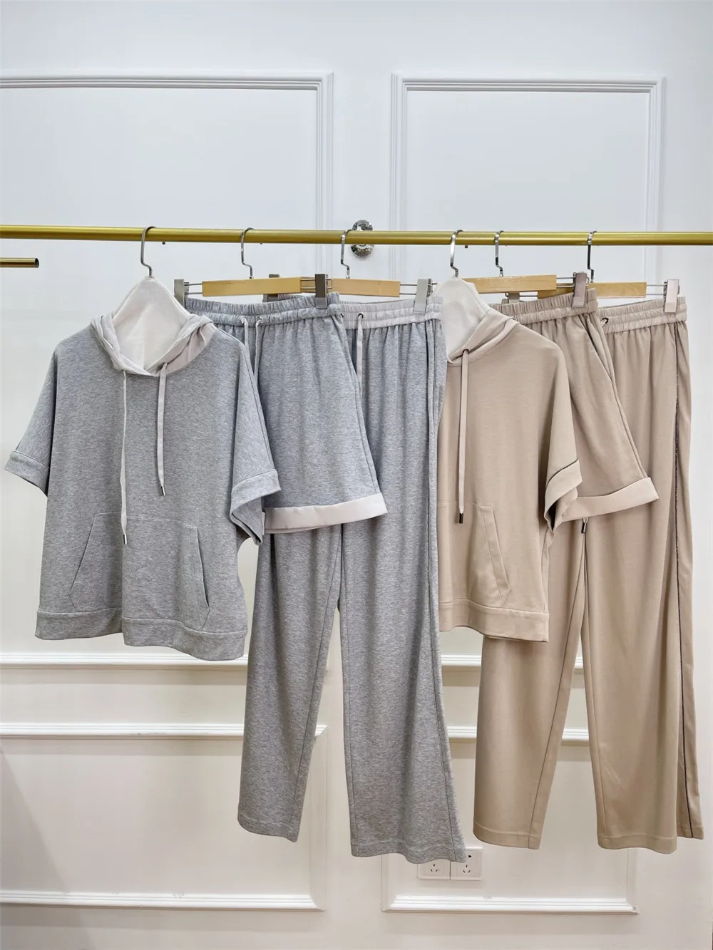 

Ladies 3-Piece Set Hoodie Short Sleeve Top+Shorts +Pants Summer Leisure Set