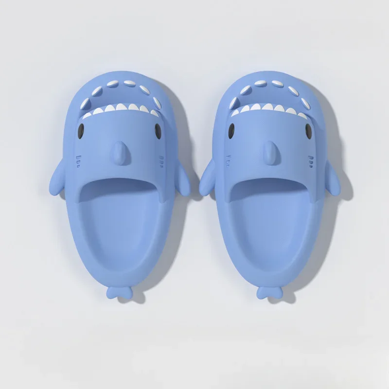 Summer Men Shark Slippers Women with Non-slip Light EVA Flip Flops Outdoor Beach Sandal Couples Adult Casual Bathroom Slides