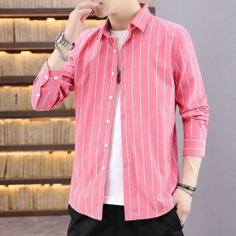 

Новинка: Мужской повседневный комплект в гонконгском стиле из 3 предметов, большие размеры, модный полосатый костюм, стильный гармонизированный наряд