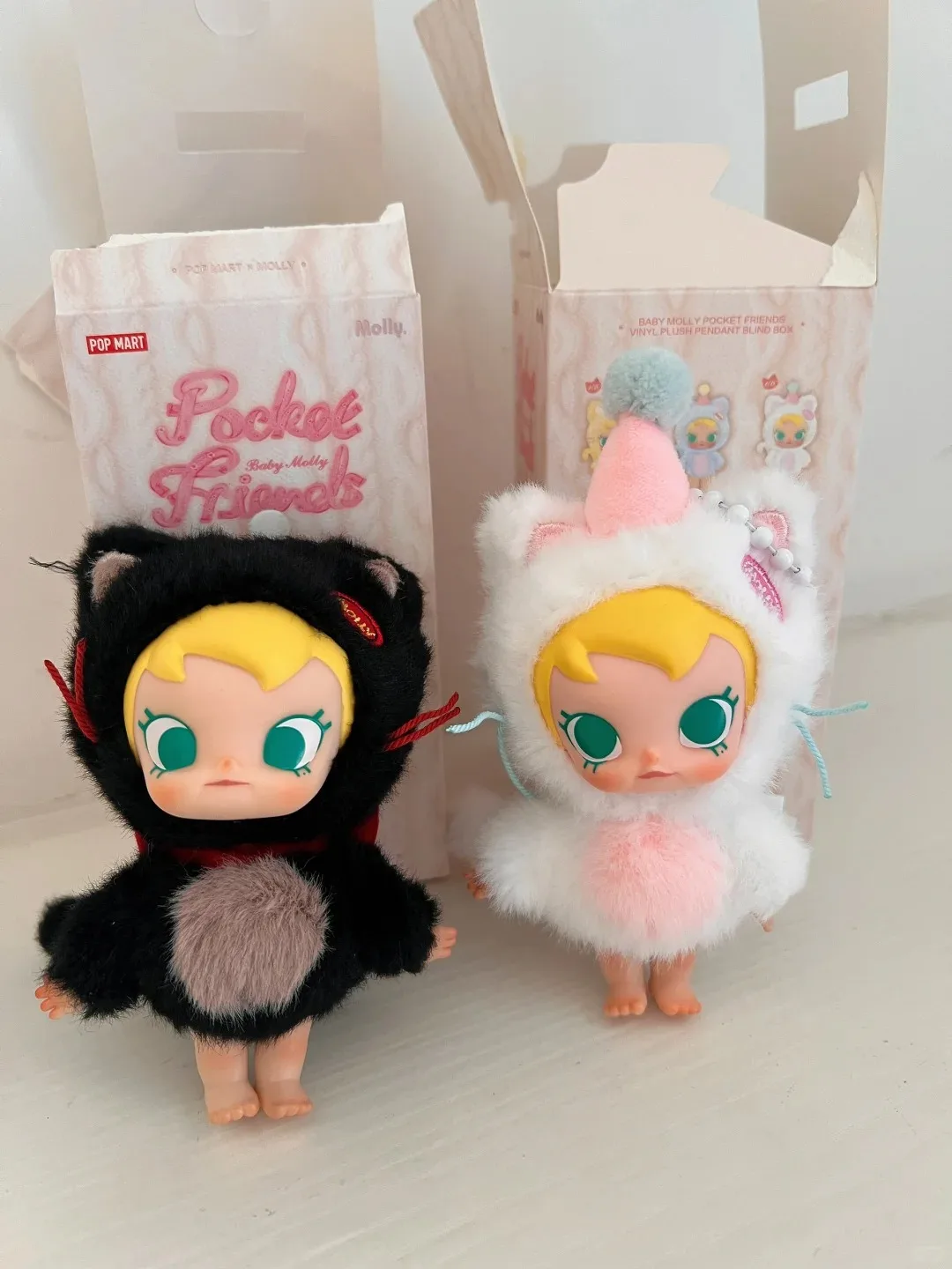 

Коллекционная фигурка POPMART Baby Molly из серии Pocket Friend: милый и интересный сюрприз в закрытой коробке, идеальный подарок на день рождения, в наличии