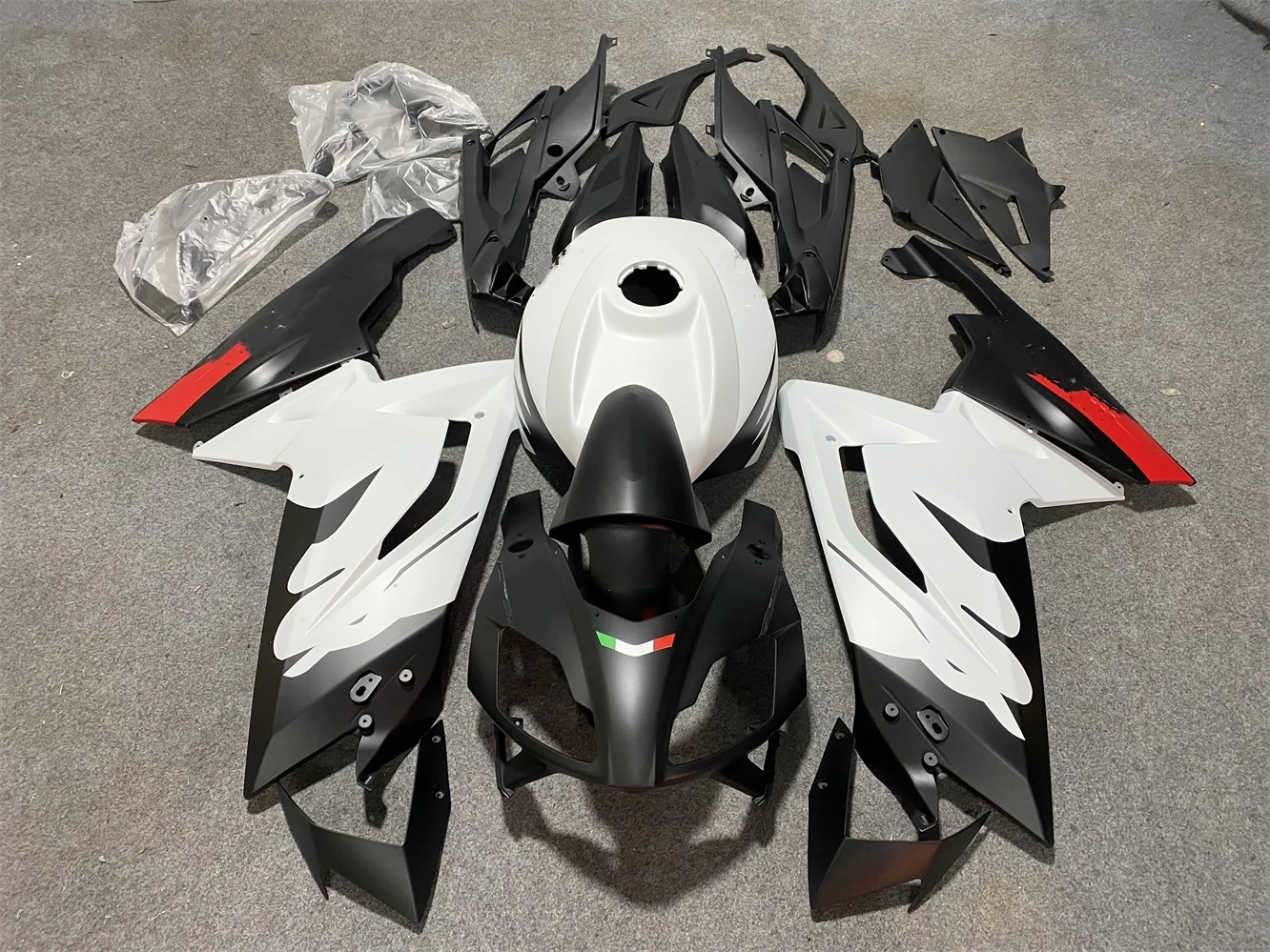 New ABS Motorcycle Fairings Kit Fit For Aprilia RS125 2006 2007 2008 2009 2010 2011 Bodywork Set Matte black and white