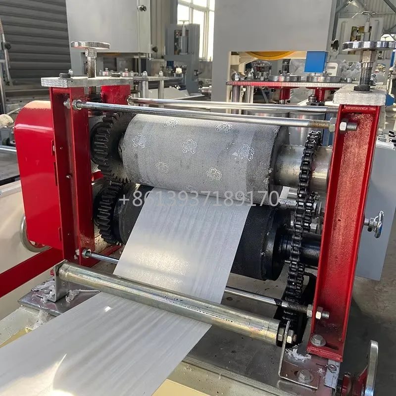 

Полностью автоматическая машина для производства салфеток с тиснением и фальцовкой