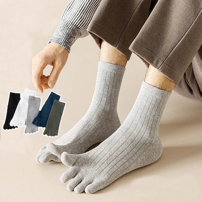 

Solid 5 Finger Short Socks Man Cotton Striped Elastic Standard Anti-Bacterial Breathable Warm Business Toe Socks Husbands Father