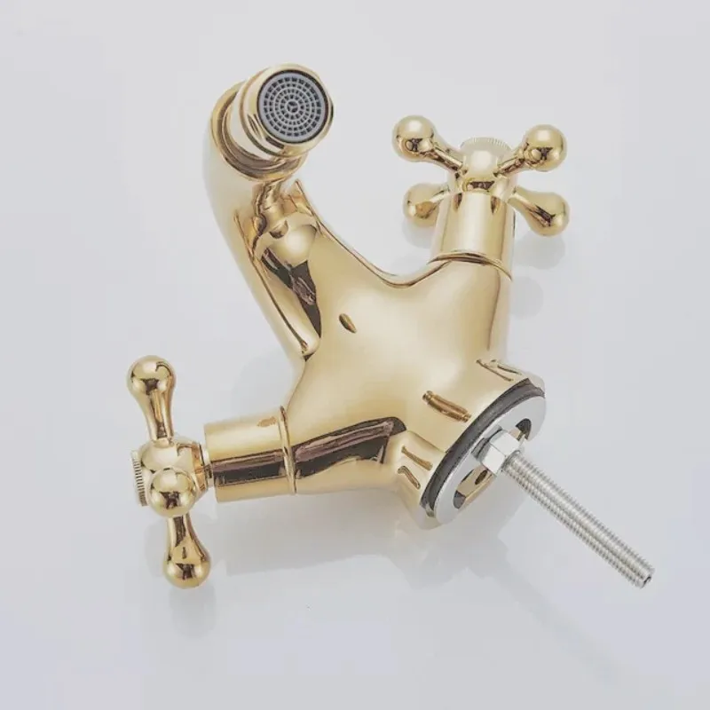 Brass European Style Double Handle Single Hole Basin Faucet Gold Basin Tap Cold and Hot Mixer Bidet Faucet Toilet Crane