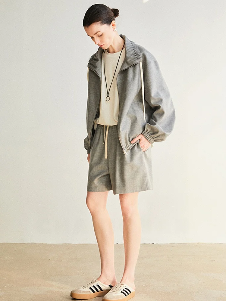 

Комплект из шерстяного свитера и брюк Space Classic Casual: 100% крученая шерсть, облегающий крой, повседневный стиль для женщин