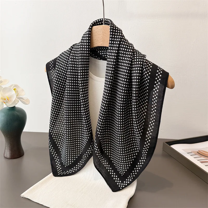 

Модный квадратный шарф с принтом в горошек для женщин, хлопковый бархатный шарф на шею, шаль, элегантный шейный платок, банданы, женский хиджаб