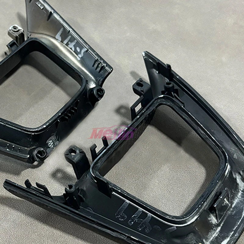 

Suitable for Audi Q5L, Q7, Q8, matte carbon fiber material, bottom frame of car steering wheel
