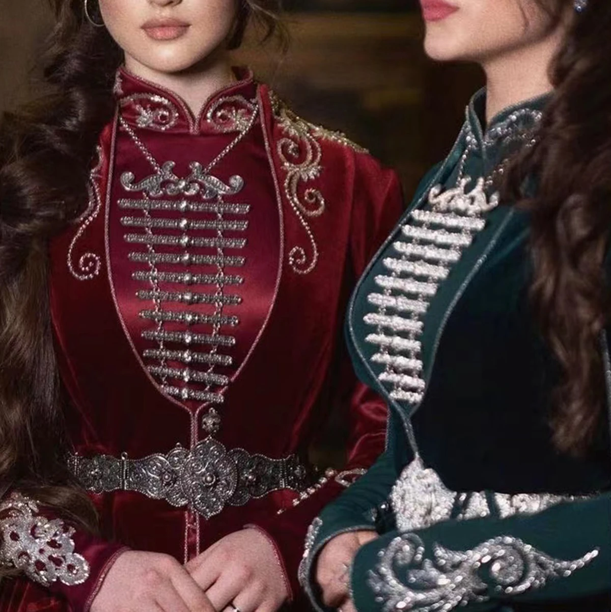 

Bibis Vintage royal-style bodice body jewelry, necklace, French-inspired women's body accessory, luxurious design.