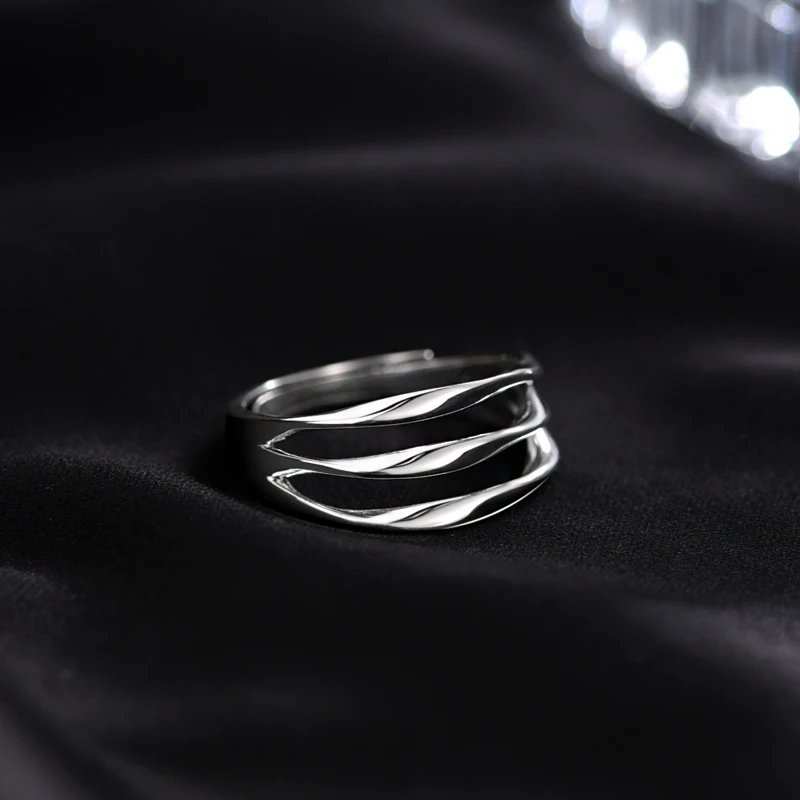 ZABRA 925 Silver Mobius Ring for Men and Women, Small and High End Sensory Ring for Men and Women