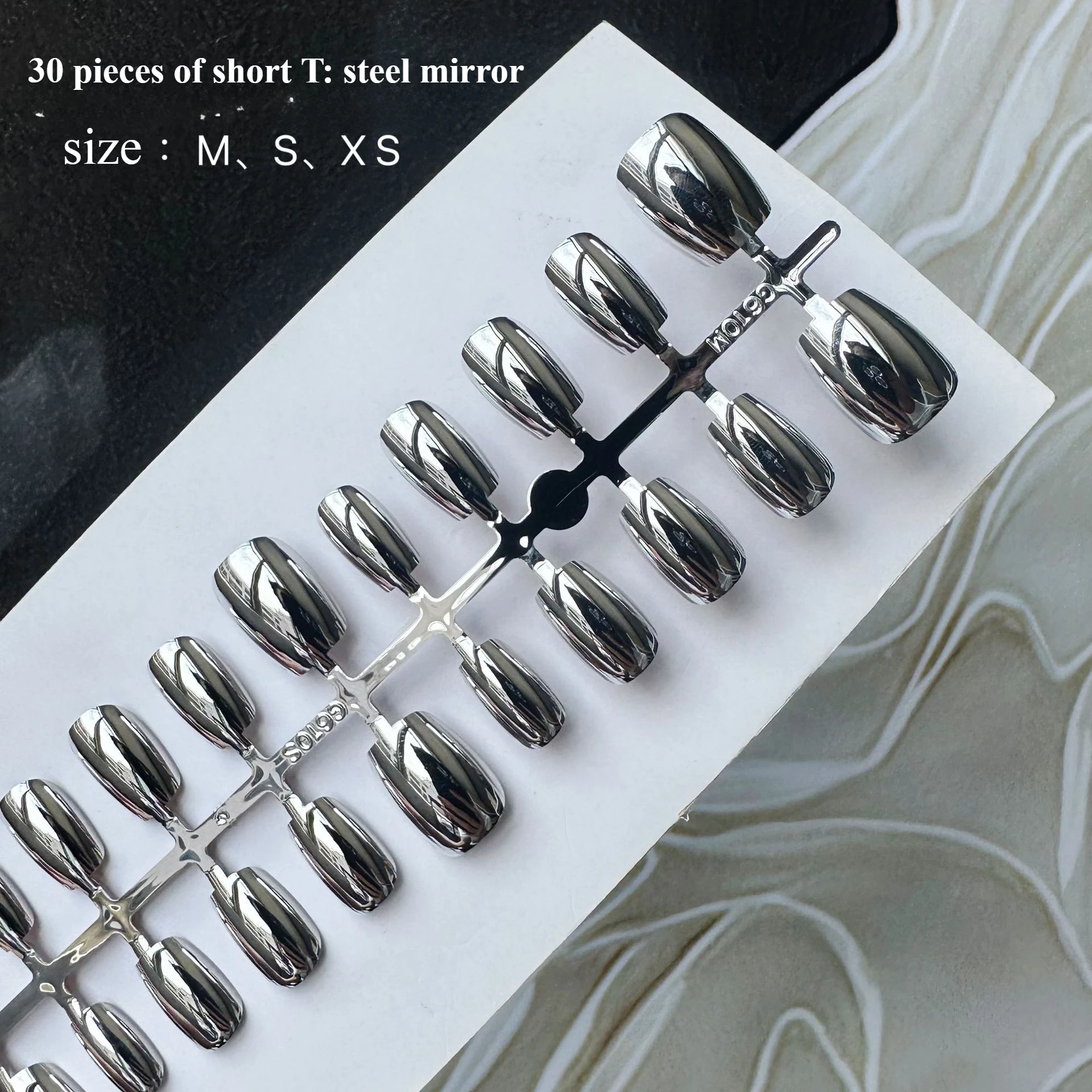 Stainless Steel Mirror Face Short T-shaped Fake Nails Minimalist 2024 Pop Premium Nail Short Reusable High-quality Fake Nail