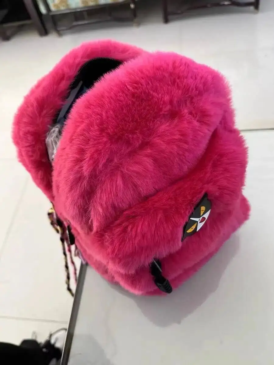 Bloom Plush Pink Backpacks Women 2023 New Vintage Hot Girl Fur Soft Mini Y2k Mochila Ladies Haruku Cute Backpack Aesthetic