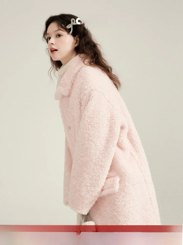 

Зимнее длинное пальто женское с меховым воротником, теплое, оригинальный дизайн, свободный крой, из полиэфирного волокна, однотонное, осеннее, в стиле Wild Forest Mee...