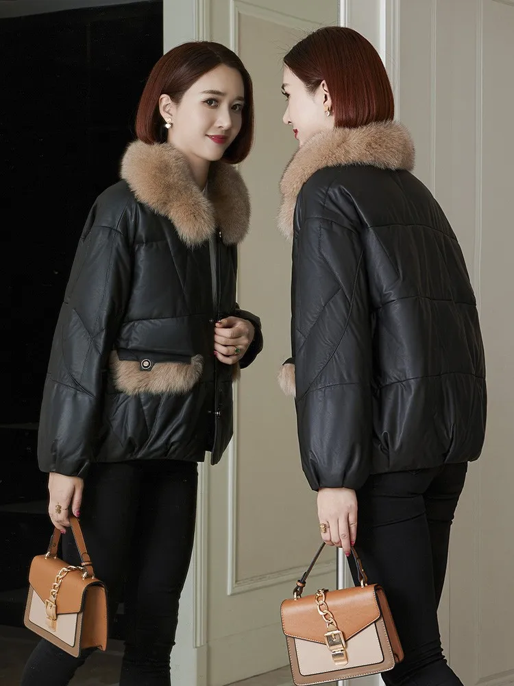 Piumino invernale da donna in vera pelle Collo in pelliccia di volpe Giacca casual ampia vestibilità addensata Capispalla in pelle di pecora da donna stile corto caldo