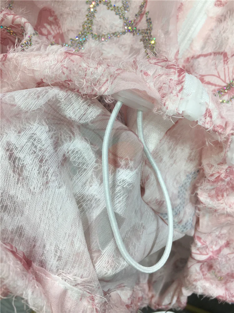 Casaco curto f leve e respirável com renda de morango, estilo verão, com detalhes brilhantes de diamantes e caimento s...