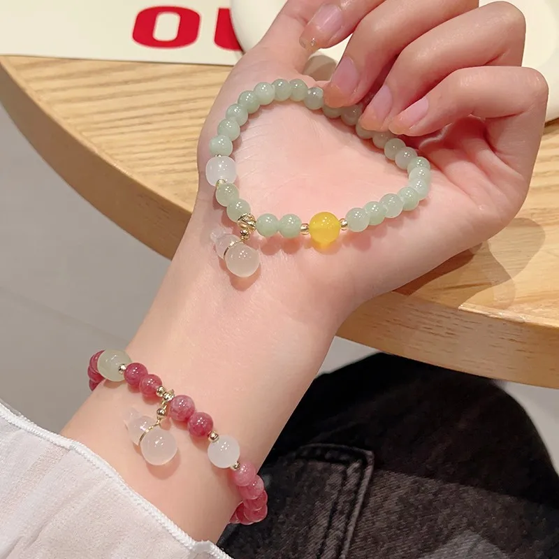 

New strawberry crystal jade bracelet women with chalcedony gourd crystal beaded bracelet