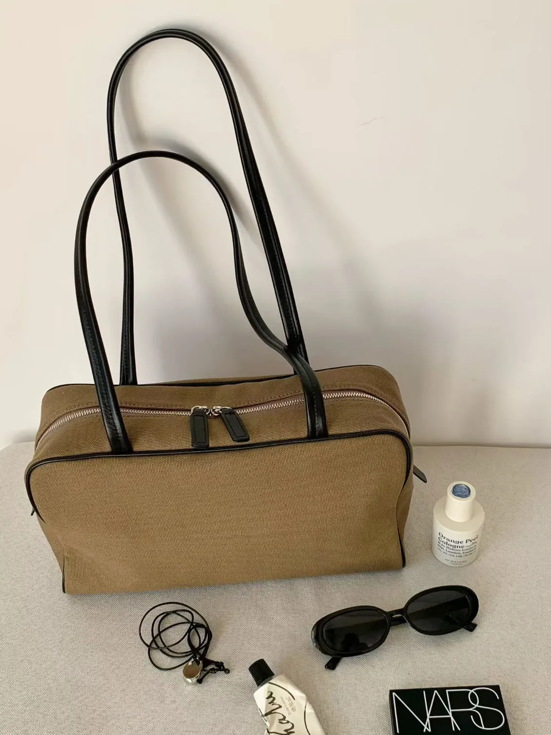 Large Capacity Retro Bowling Bag Women's Top Handle Shoulder Bag Leather Tote Bag CocoMonica Brand Pure Color Rectangular Shape